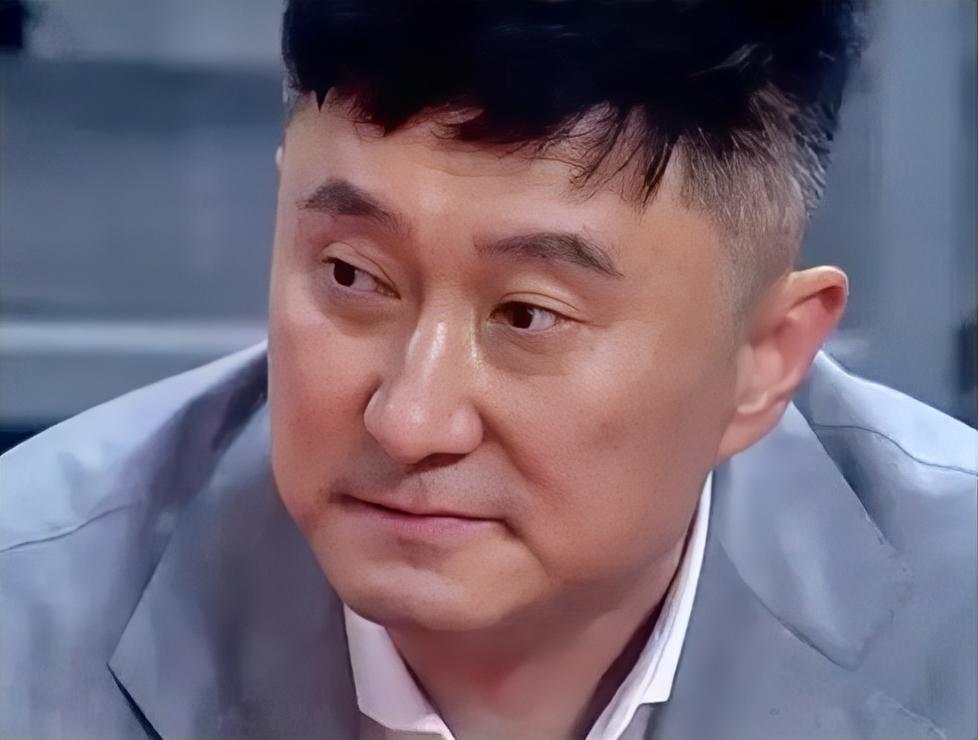 广东输给福建不可怕，可怕的是赛后杜锋的一番话！

今晚广东宏远上半场领先福建双位