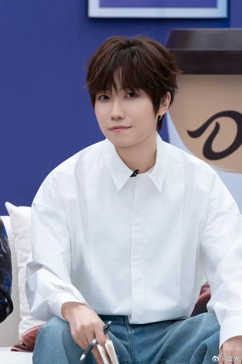 徐良三场演唱会我都坐不进去谁能懂这种痛！三场演唱会连开我连个座都没摸到，只能羡慕