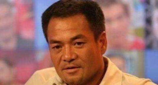 1994年，王志文抢走了尤勇智的女友许晴，尤勇智到葛优家痛哭。
那个冬天的北京雪