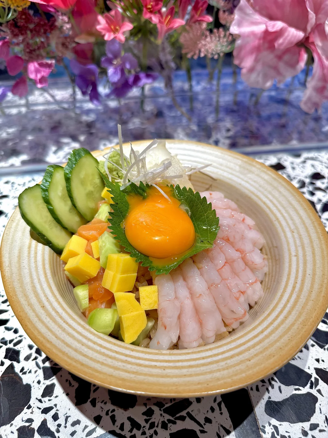 花都穷鬼日料✨三文鱼甜虾丼巨鲜