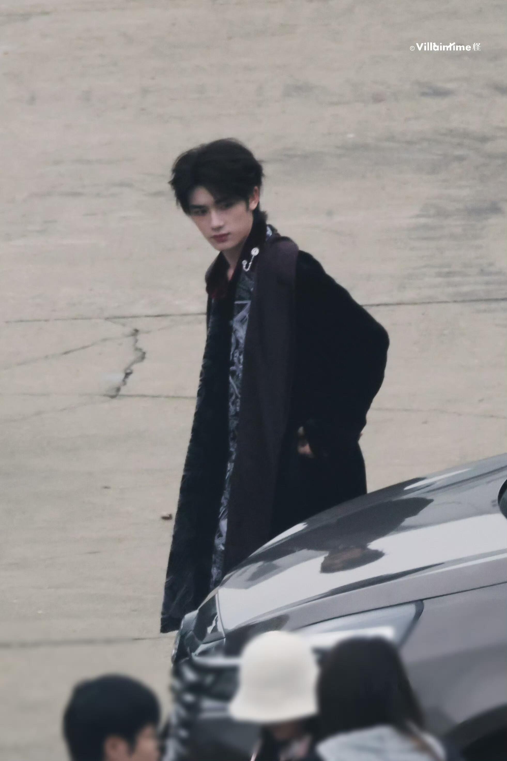 家族里那个最小但最冷面的小儿子🩸丁程鑫冷脸哥哥级别的🥵丁程鑫开始推理吧贵族风