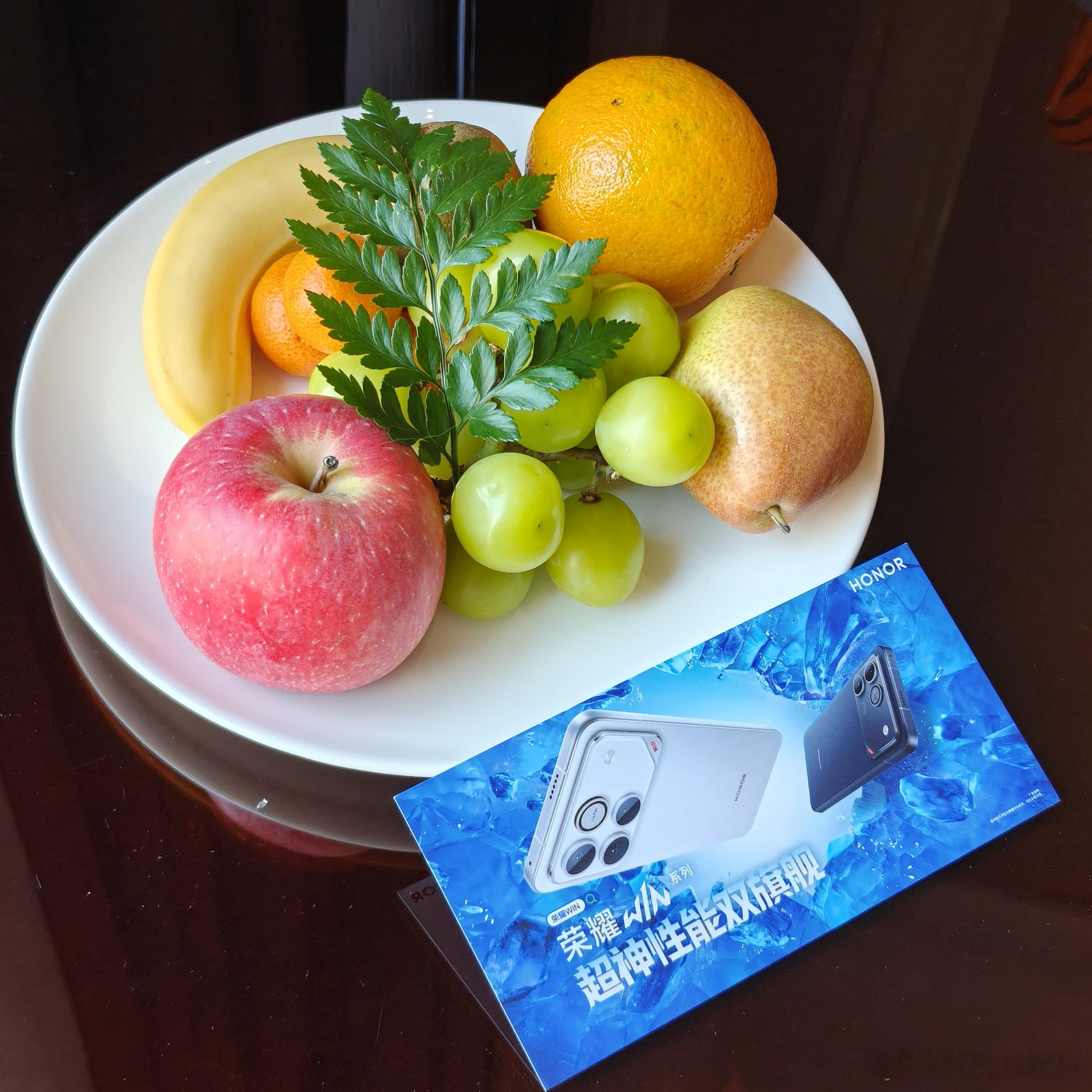 闪现成都，来看看年度电竞夯机荣耀WIN系列新品发布会下午见 成都·成都天之府温德