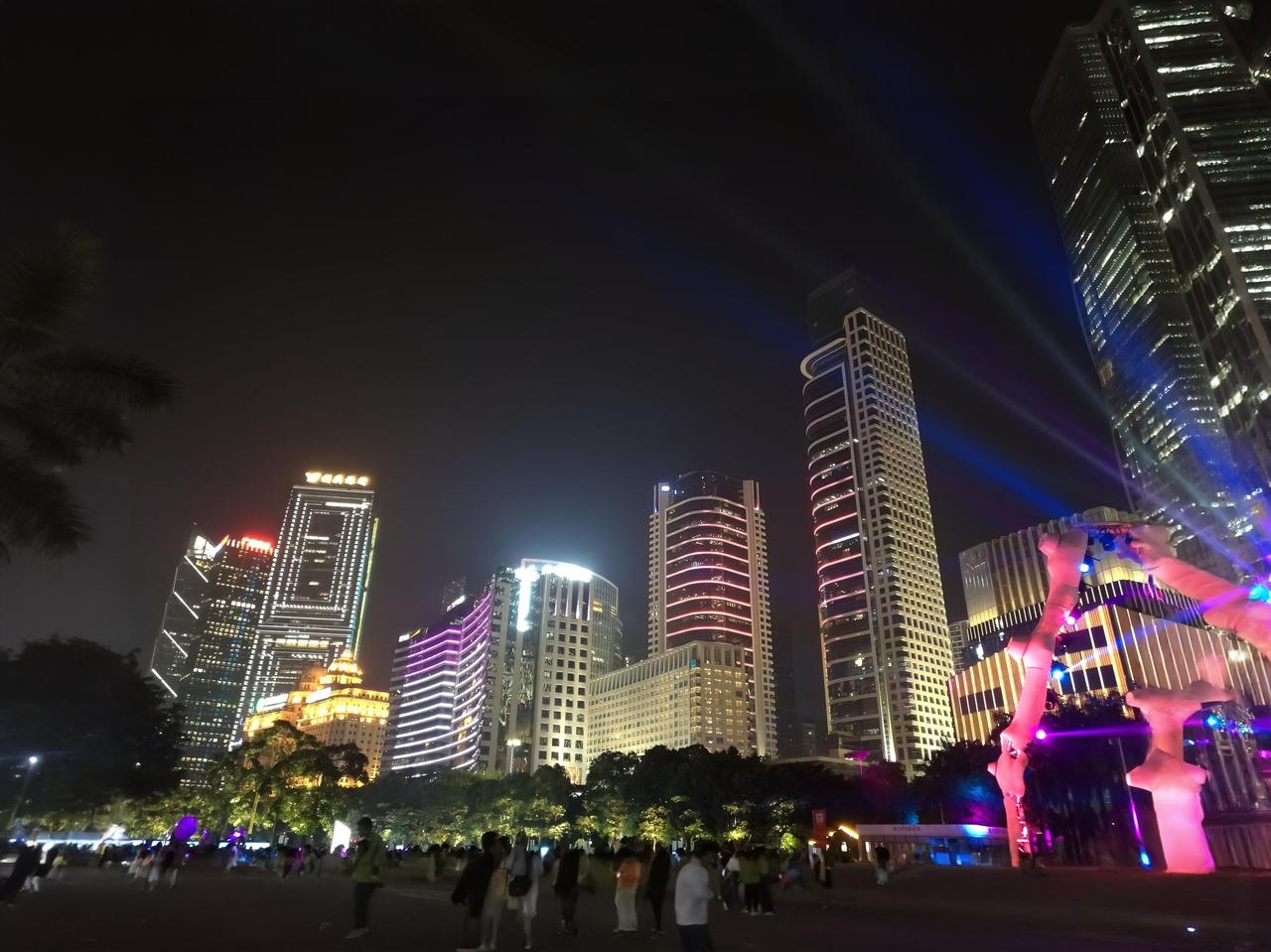 说越南自古以来不可信有点绝对啦。镇南关也就是现在的友谊关，历史可悠久了。它始建于