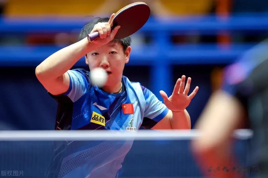 国乒女队强势晋级亚锦赛决赛
         伊藤美诚遭遇陈幸同横扫
     