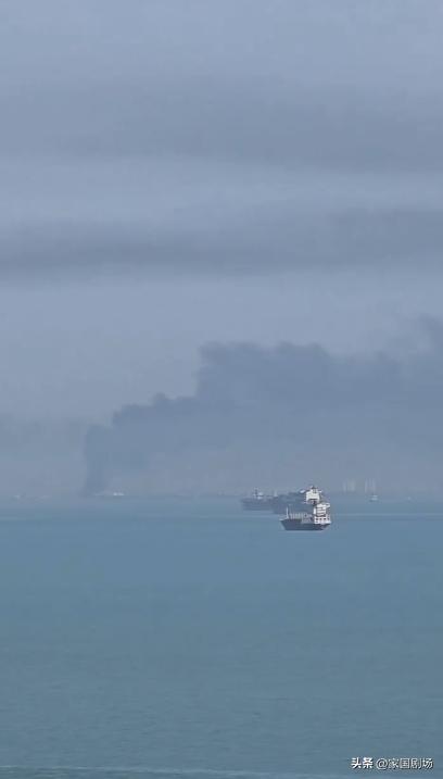 伊朗已无可供攻击的军舰，如今美国海军正对伊朗南部阿巴斯港的油轮发动袭击。
   