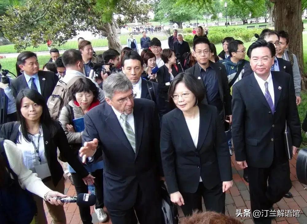 和平统一后大陆可帮台湾建环岛高铁！国台办正式宣布，瞬间引爆全网热议！
 
这不仅