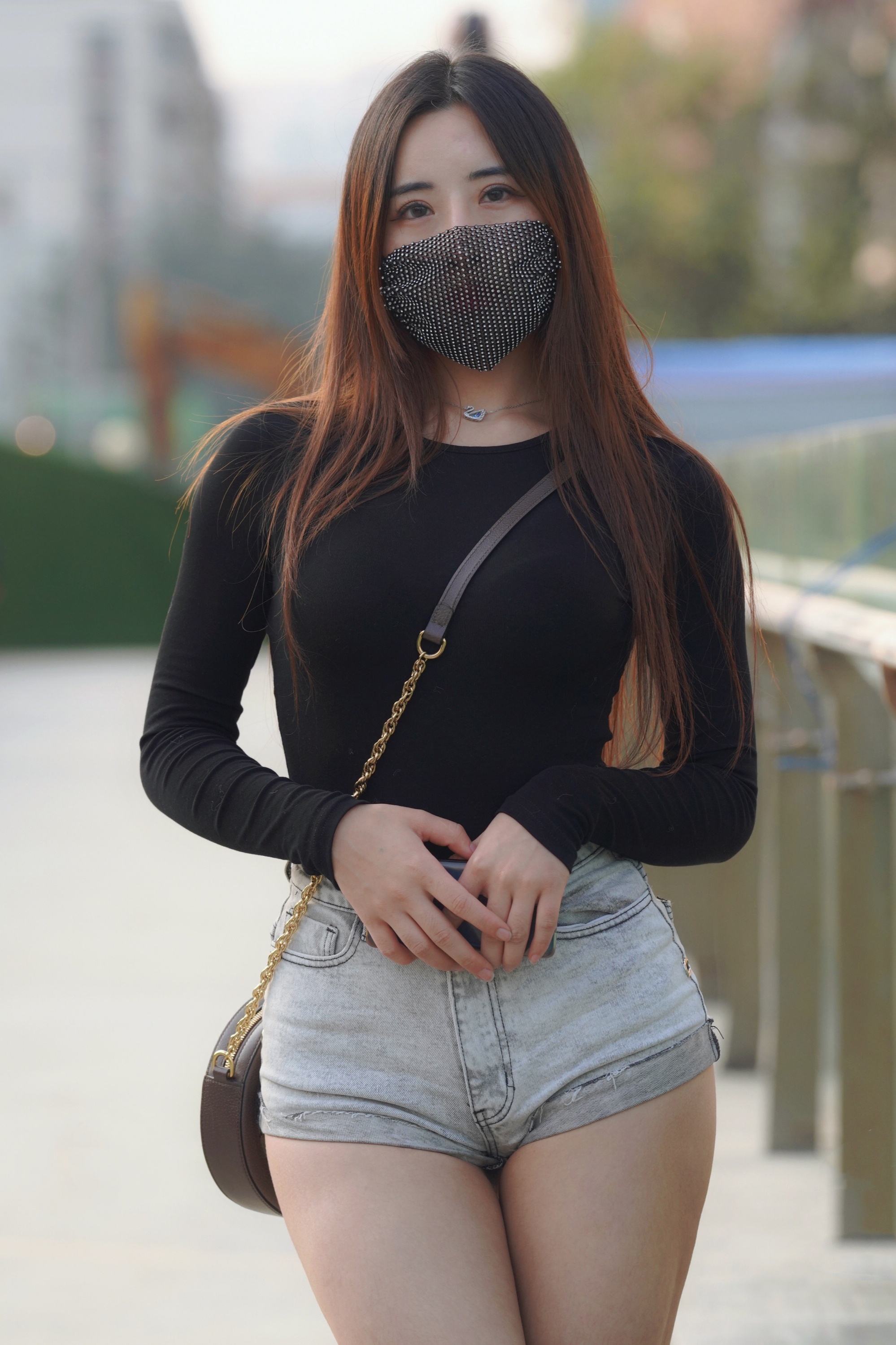 柳腰春风过，百鸟随香走❤ ​​​