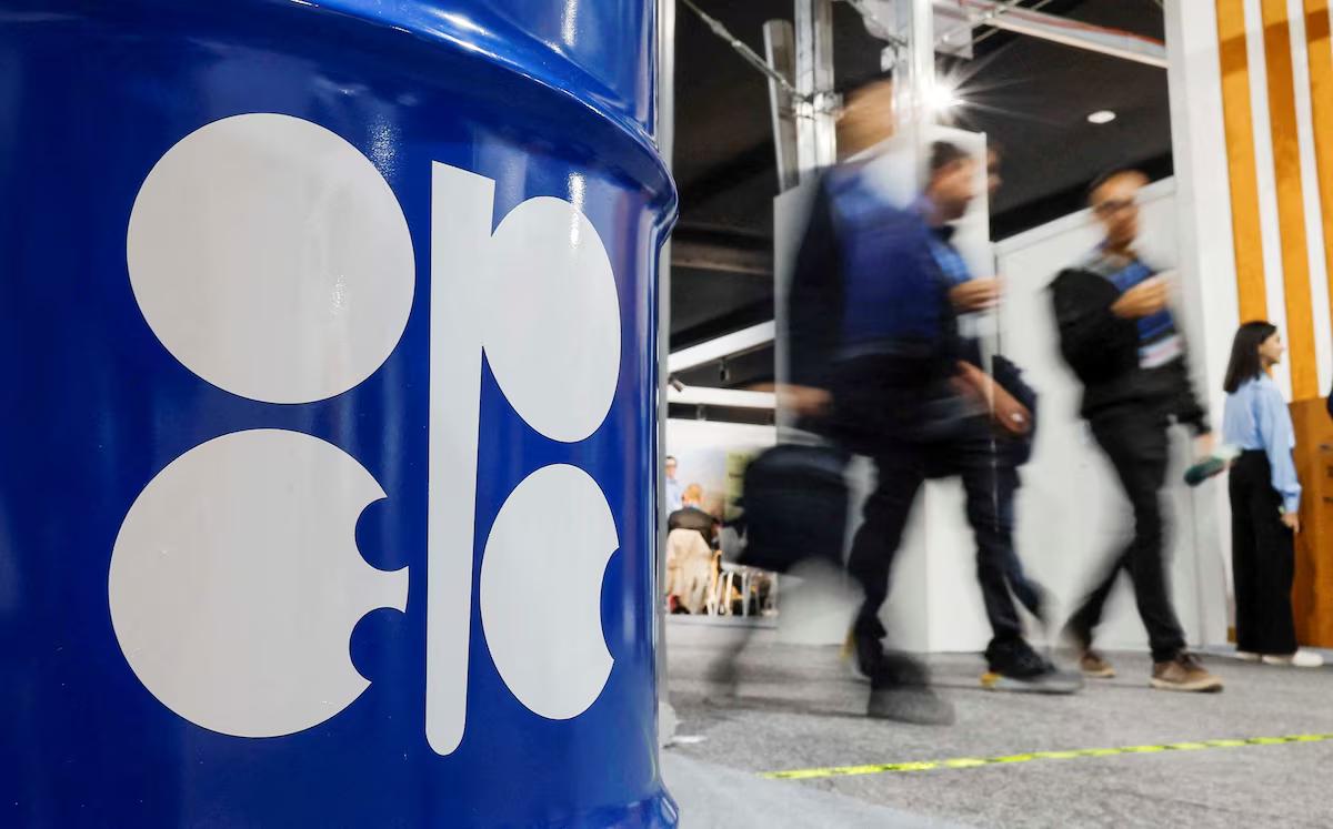 【俄罗斯：尊重阿联酋退出OPEC决定，俄方将继续留在OPEC+框架内】克里姆林宫