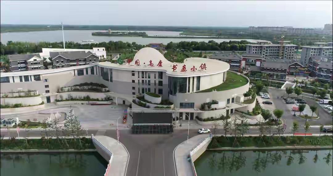 聊城高唐县端午龙舟主题画展

聊城高唐书画院今天的画展全是本地画家画的龙舟、端午
