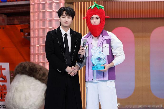 你好星期六有自己的冰雪奇缘你好星期六你好星期六这档节目总能把主题做得又有新意又好