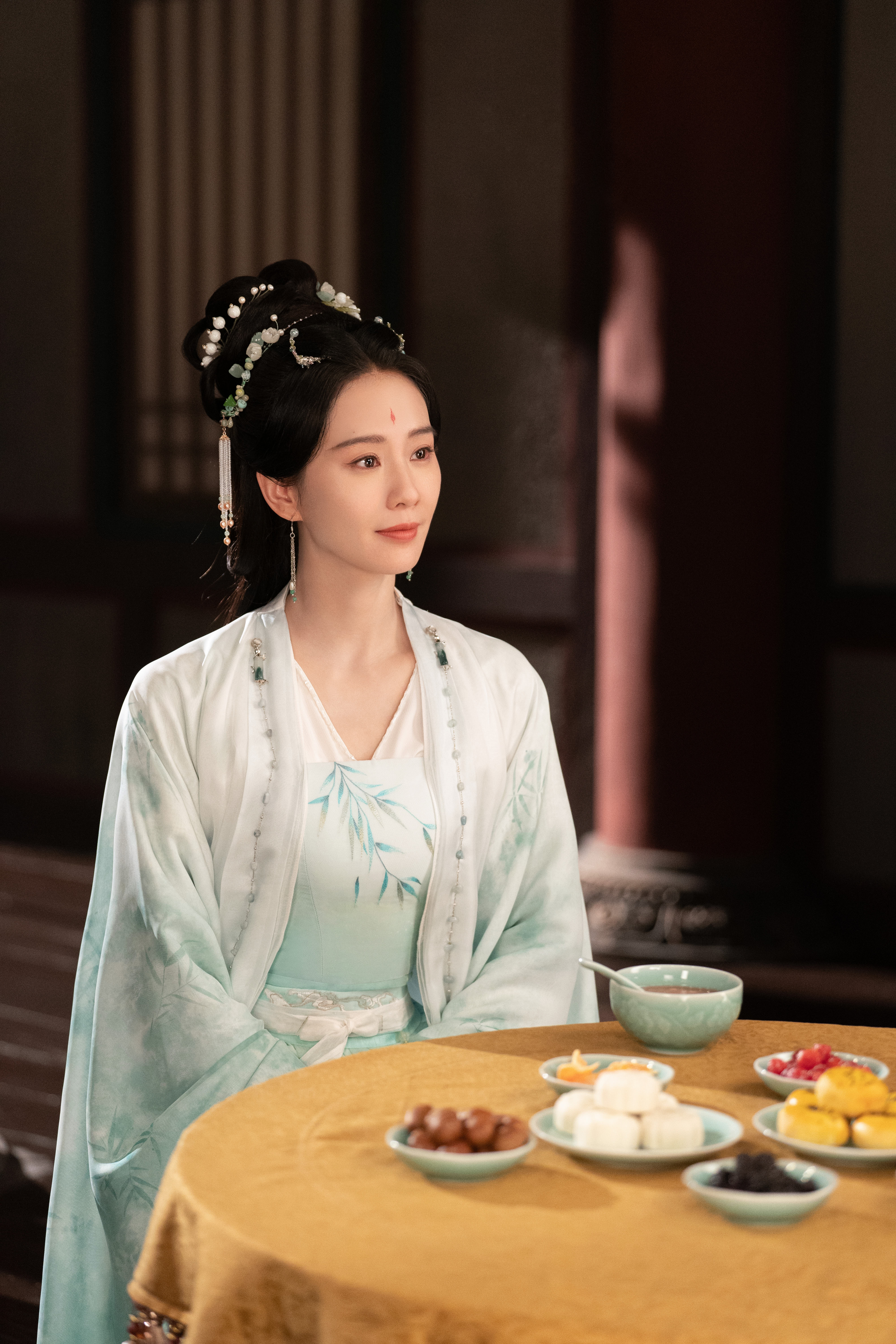 淮竹的图片也发完了，这个小诗诗啥时候出现来自刘诗诗2025淮水竹亭 东方淮竹 ​