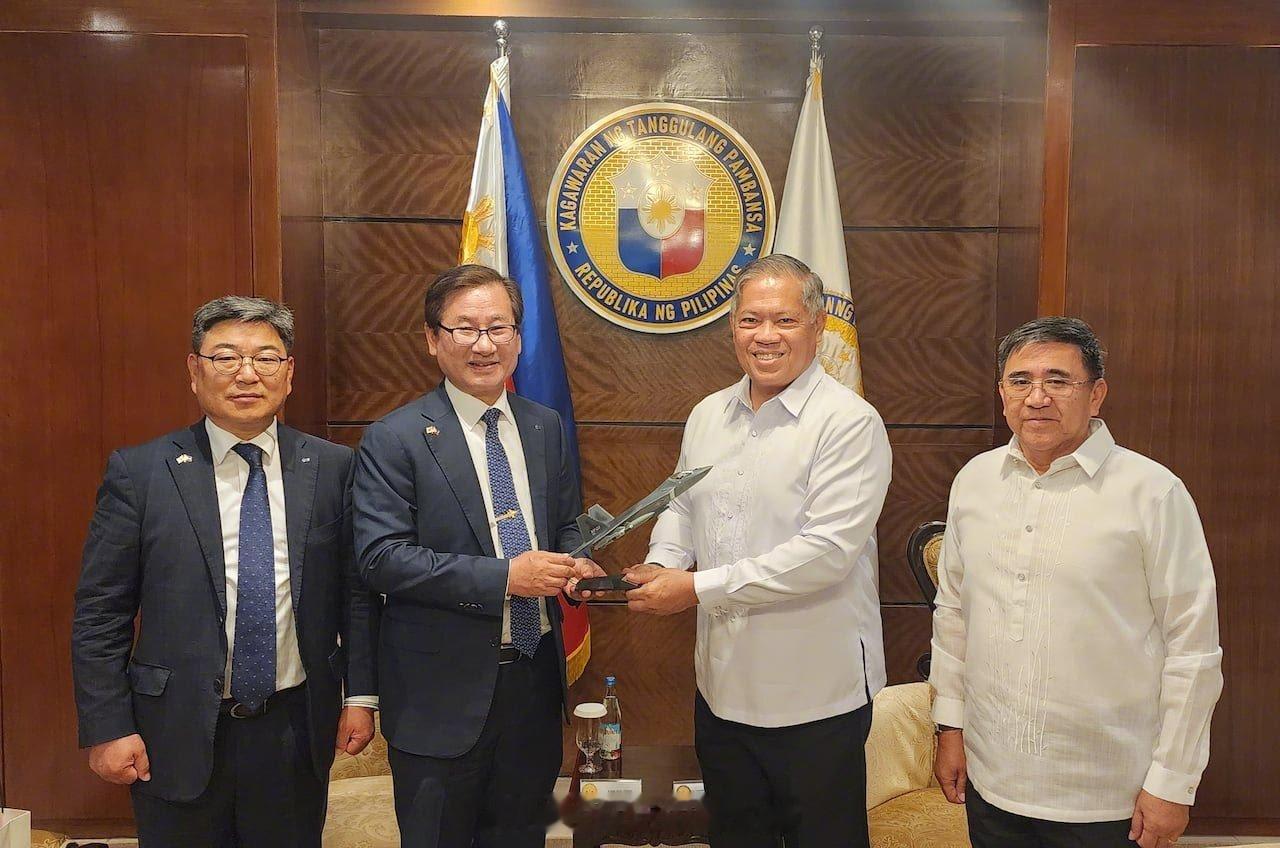 菲律宾 菲律宾计划购买韩国的KF-21 Boramae五代机，该机型价格约830