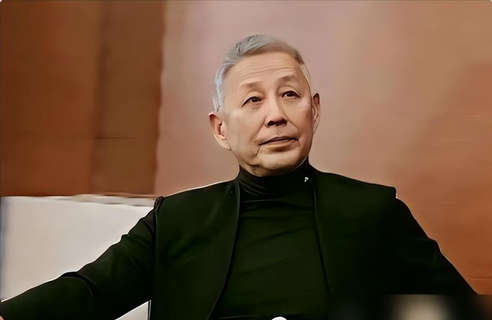 冯小刚当众嘲讽陈道明：你玩木工捏面人，就是取悦娘们的玩意儿！
 
圈子里觥筹交错