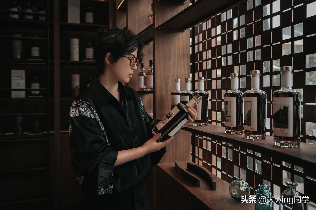 喜欢威士忌的宝宝们注意啦❗️ 中国大陆首家格兰父子私藏酒窖「The Distil