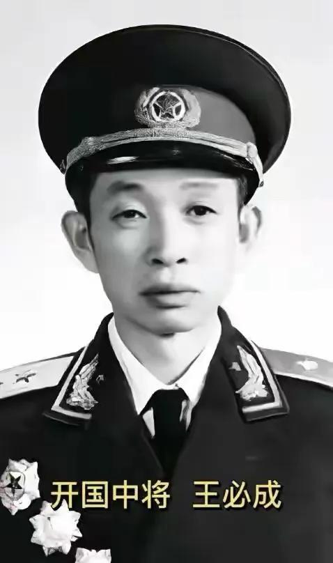 1943年，一个侦察员向旅长王必成报告：“旅长，上个月被日军抓住的诸葛慎团长，正