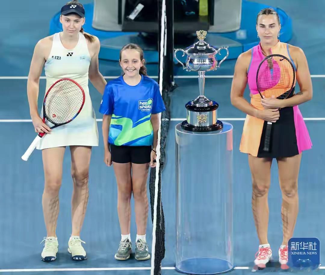 澳网女单决赛：莱巴金娜逆转萨巴伦卡，斩获2026澳网冠军莱巴金娜澳网当地时间1月