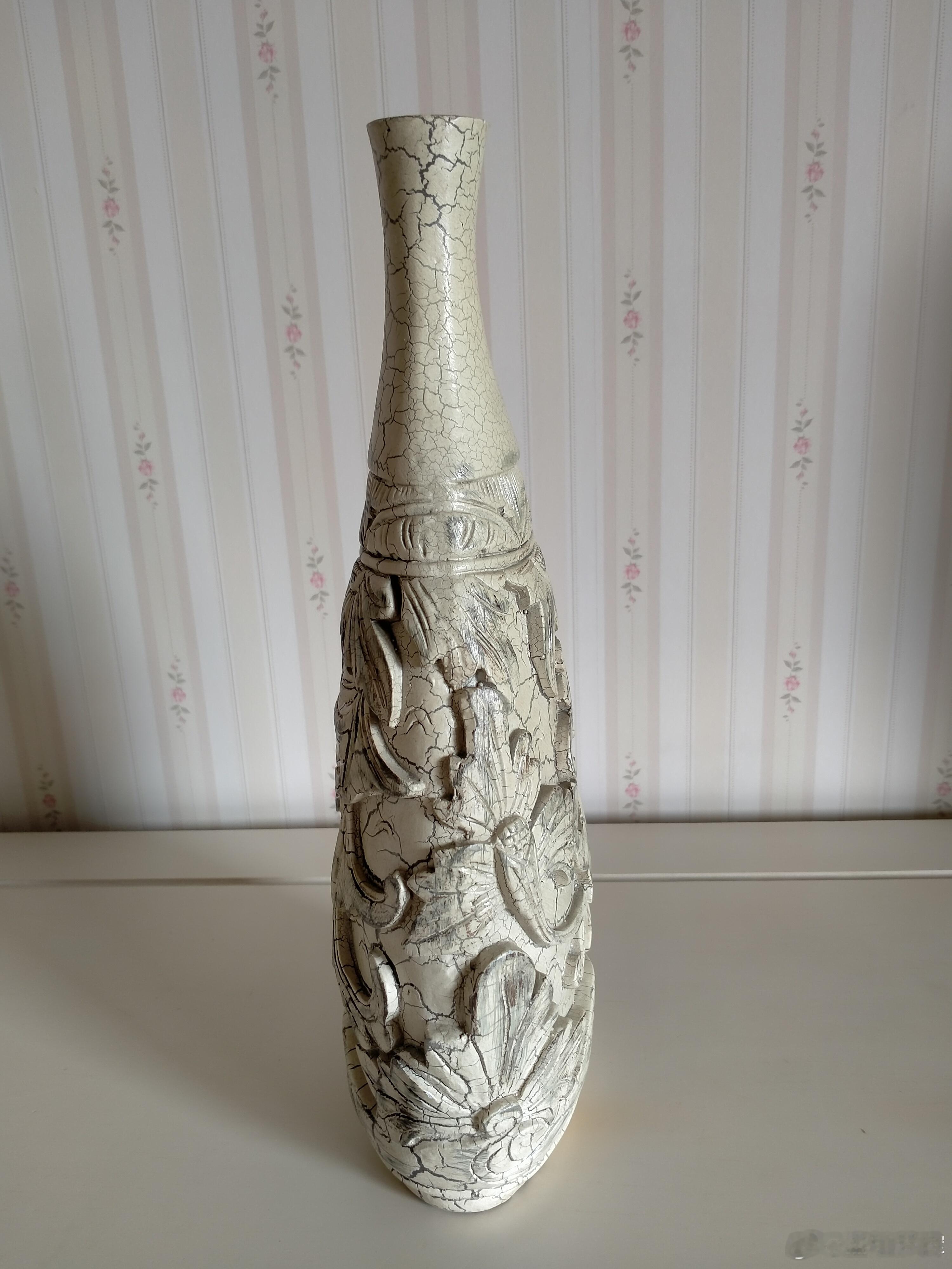 每周鉴赏收藏精品之辽白釉皮囊壶        流落在民间的少数民族瓷器，如本件辽