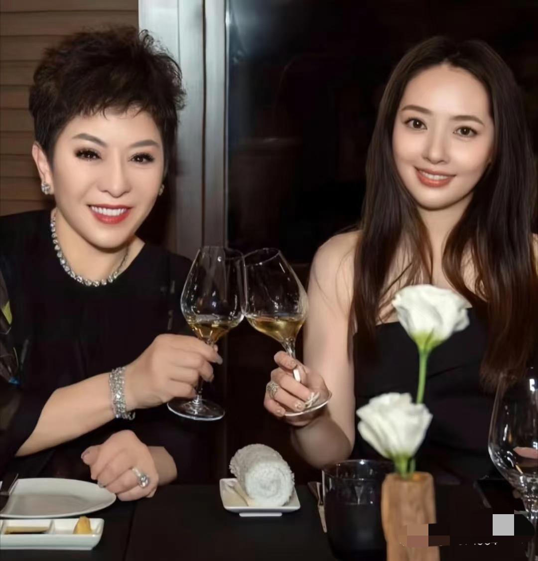 向太，
真的不是我说你，
你要是真的为了郭碧婷好，就不应该在网上公开说一些人家娘