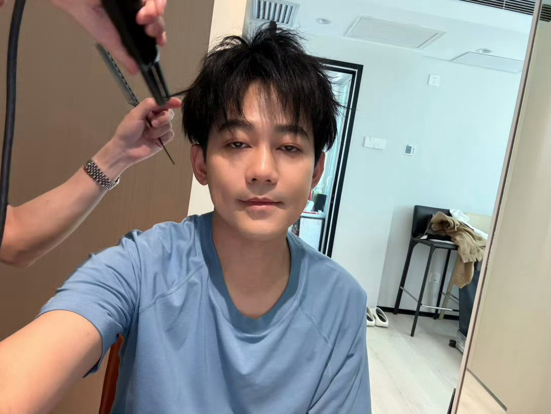苏醒回应蹚浑水苏醒回应大家对他的发声是蹚浑水！在观念这块儿，太遥遥领先了！ 