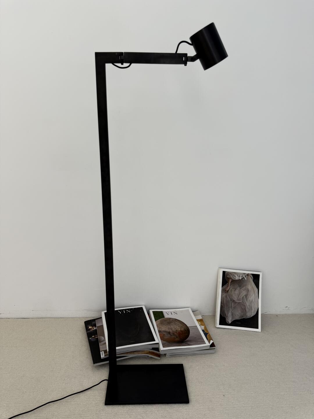 法国家居品牌liaigre落地灯