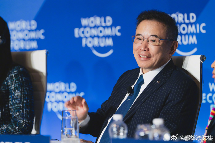 #李东生谈全球化称遭遇40年来最不确定的时期#【TCL李东生：全球深度调整期，全