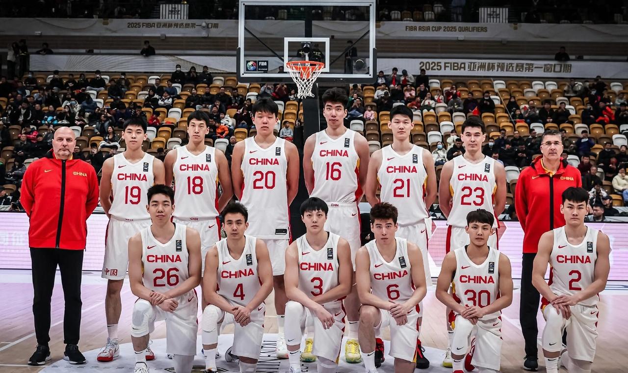 德比之战中国队逆转战胜台北队

国际篮联世界杯亚洲区预选赛中国男子篮球队迎战中华