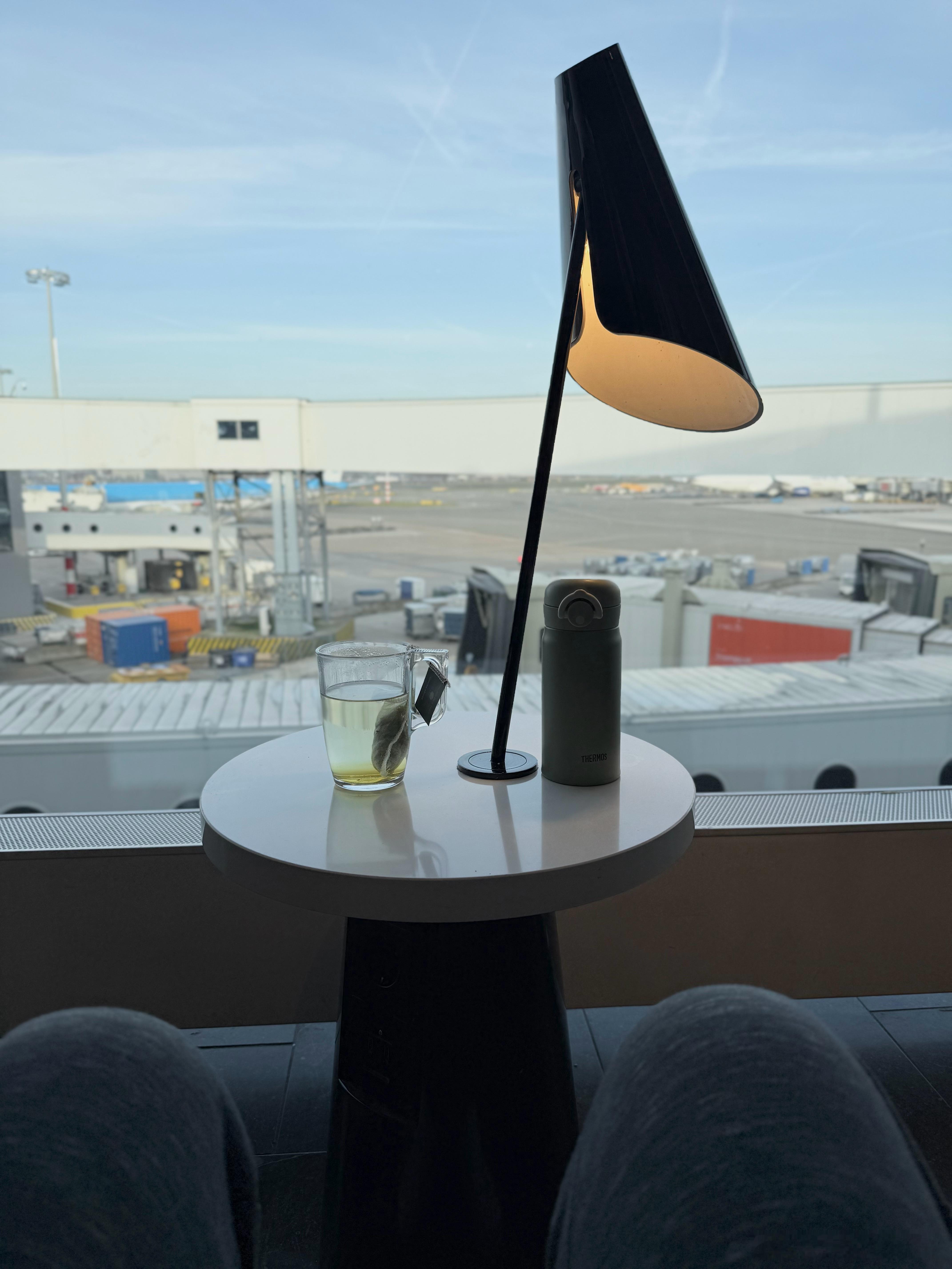 发呆 等飞机✈️我的日常plog 荷兰·Amsterdam Airport Sc