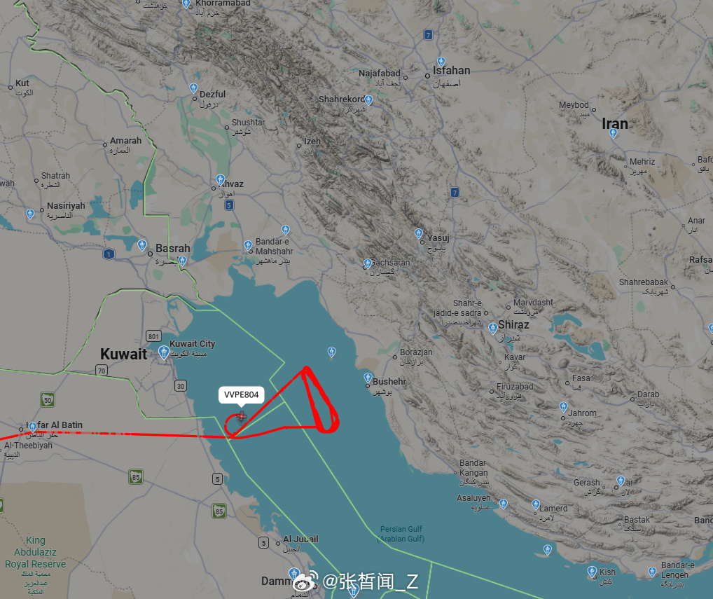 中东局势彻底失控 哥几个，要么跟天上绕老绕去，要么就是准备干啥呢~图四那一溜子空