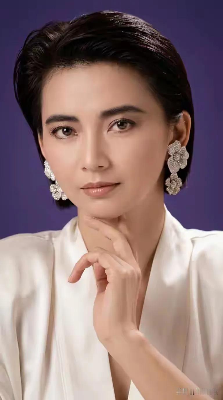 胡慧中