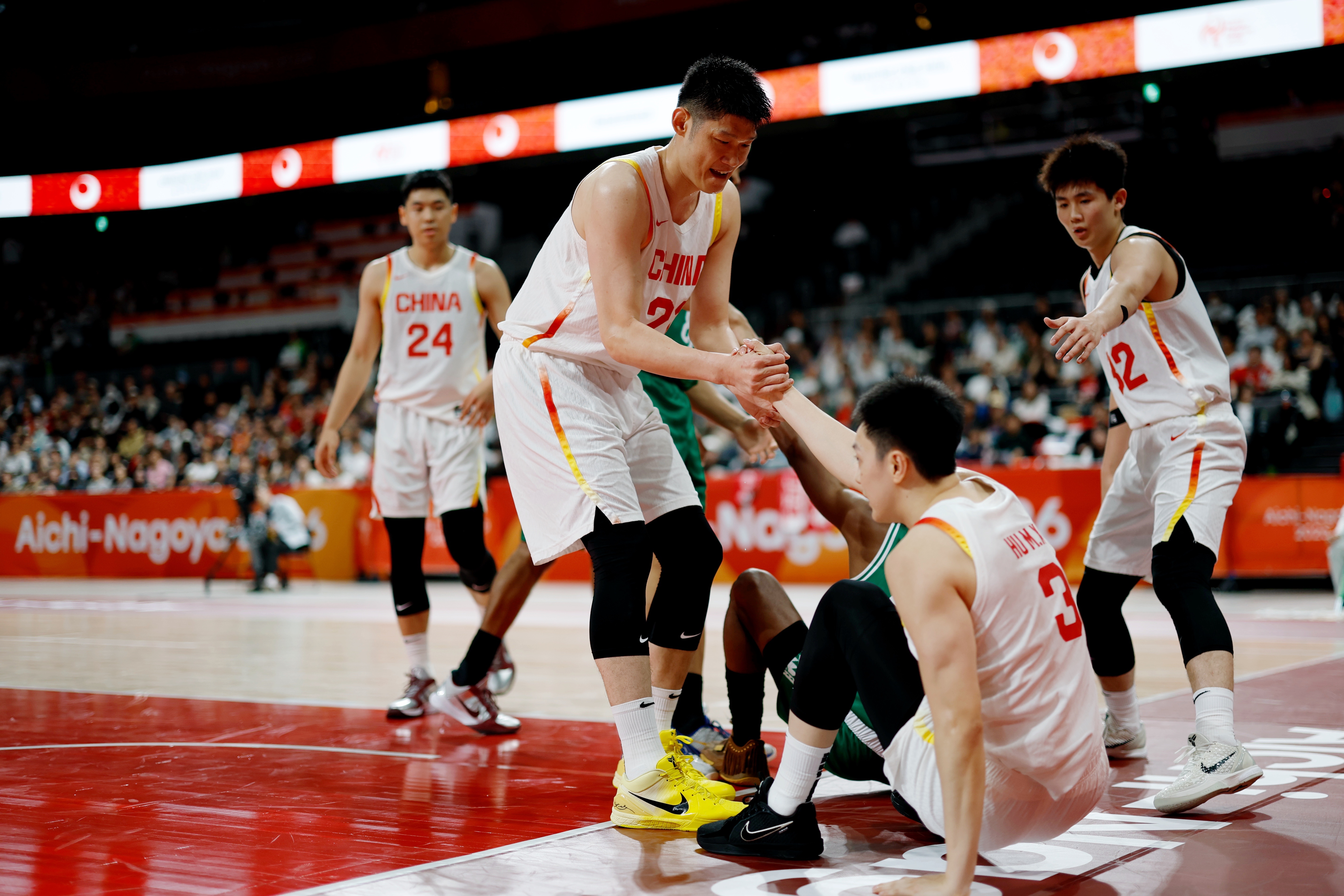 #中国男篮全队就亚运失利写总结#北京青年报记者21日获悉，已经结束亚运会征战的中