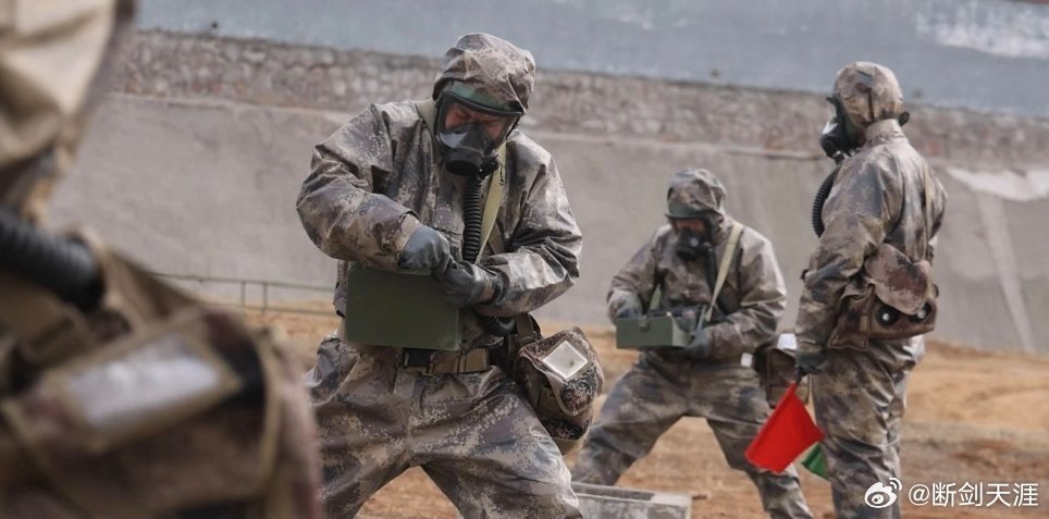 铸剑中原早安军营原原说早晚安 在赓续血脉中汲取奋进力量在实战实训中锤炼打赢本领在