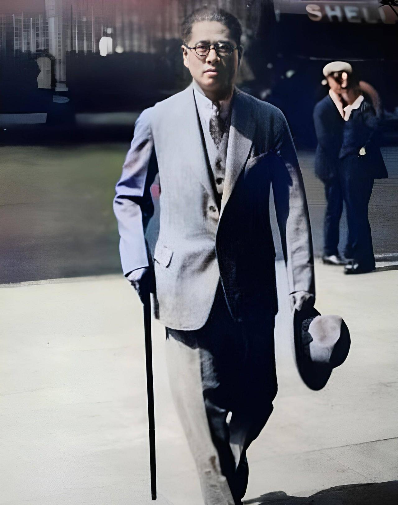 1971年，宋子文去参加朋友组织的聚会。妻子张乐怡却阻止说：“不能去！”原来，她