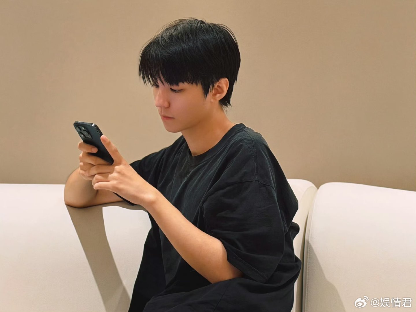 王俊凯没抢票的反应王俊凯演唱会抢票太难了吧，根本抢不到 