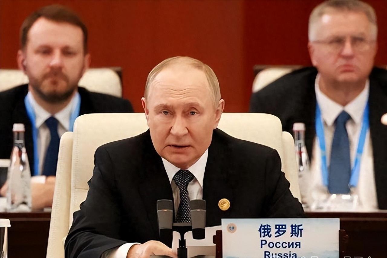 普京开始给中国报价格，亲兄弟都要明算账，中国自然寸步不让
 
普京回国后开始给中