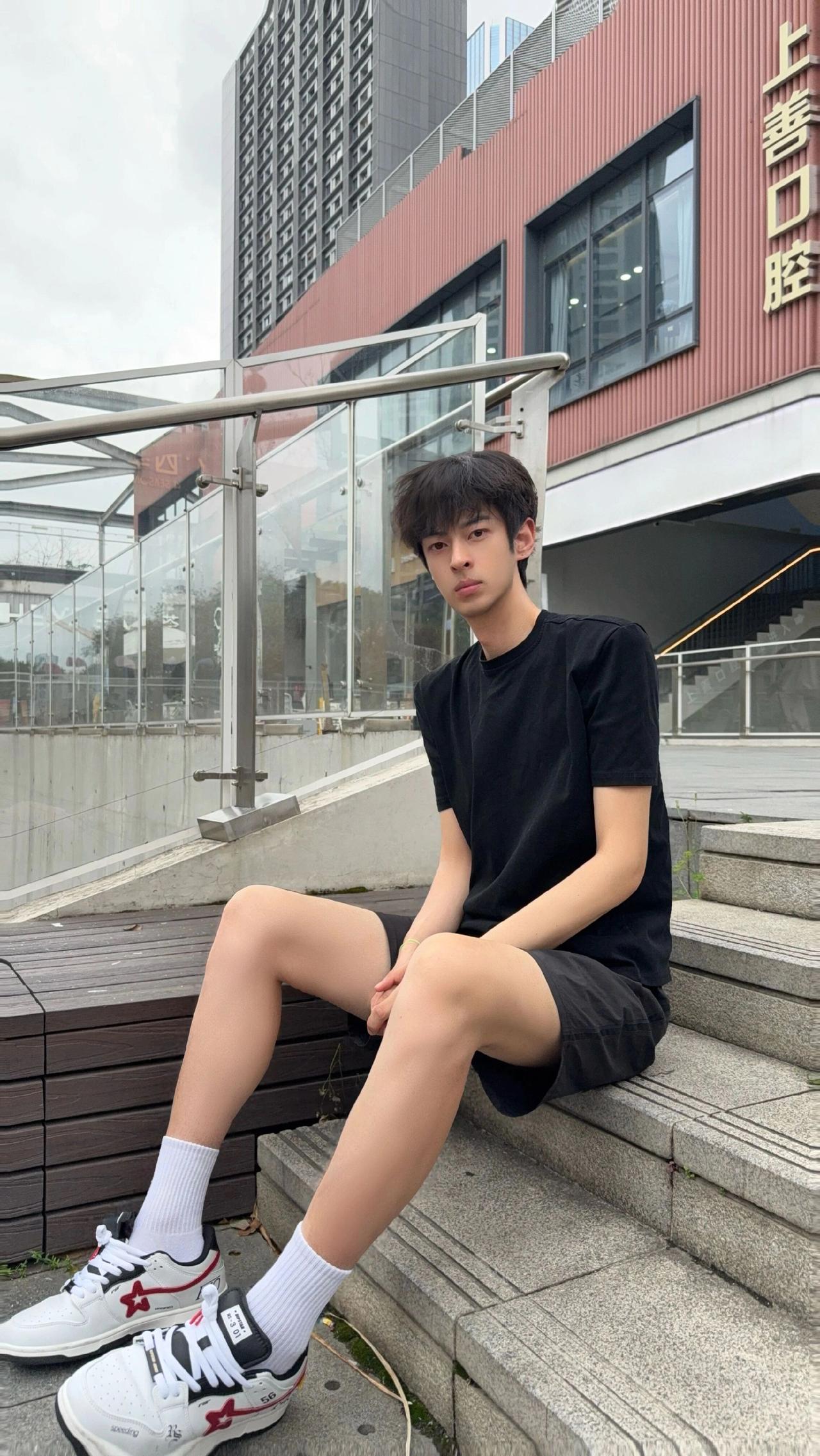这个大学生土气吗少年感 男大学生 人类高质量男孩 男大