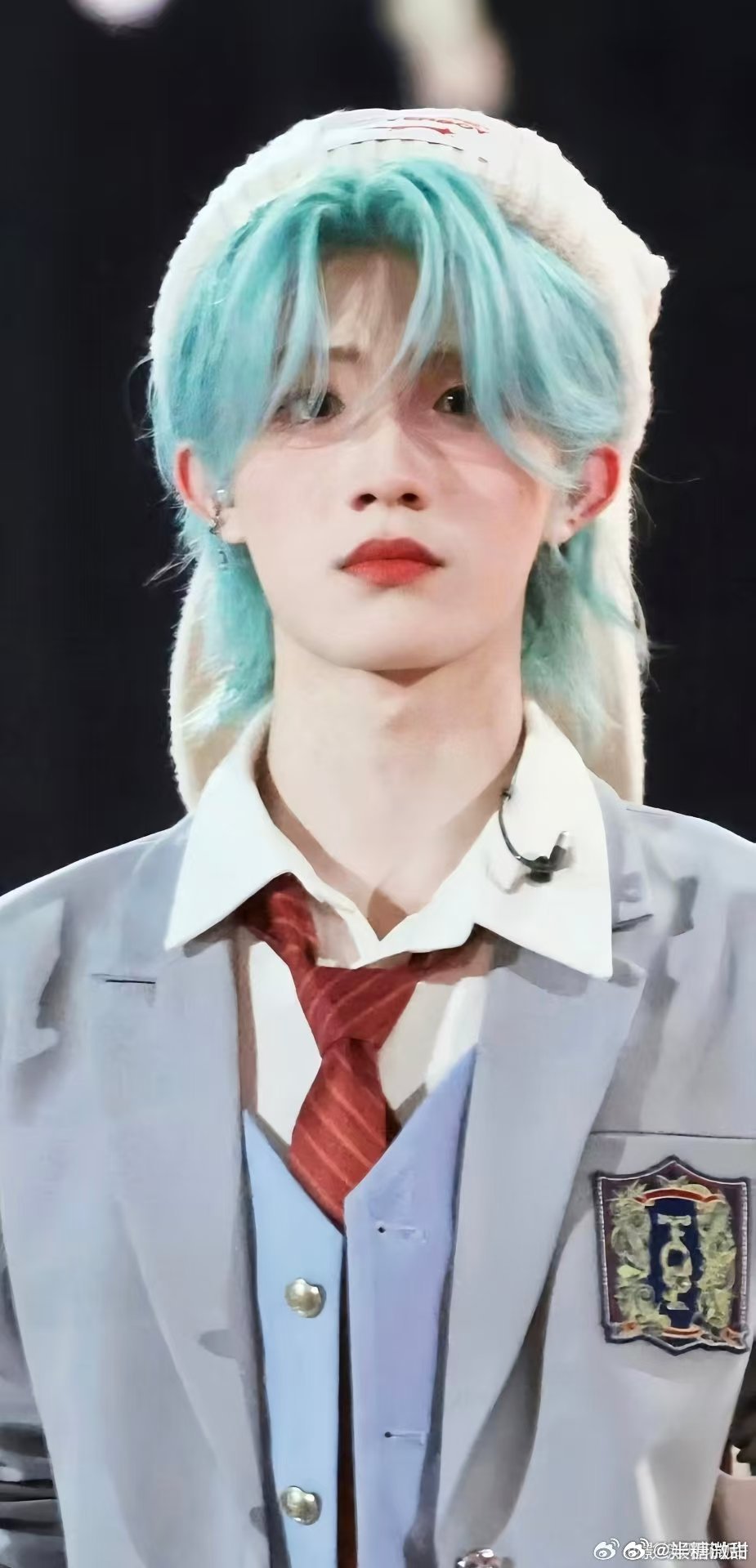 无所不能TOP 苏新皓歌词聆听《无所不能TOP》苏新皓的歌词，能感受到他的舞台力