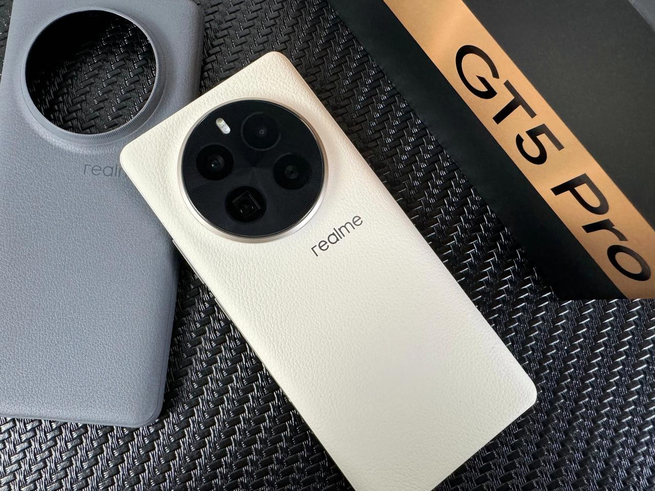 真我GT5 Pro首发限时价3298元起，号称产品力和性价比不必二选一。#真我G