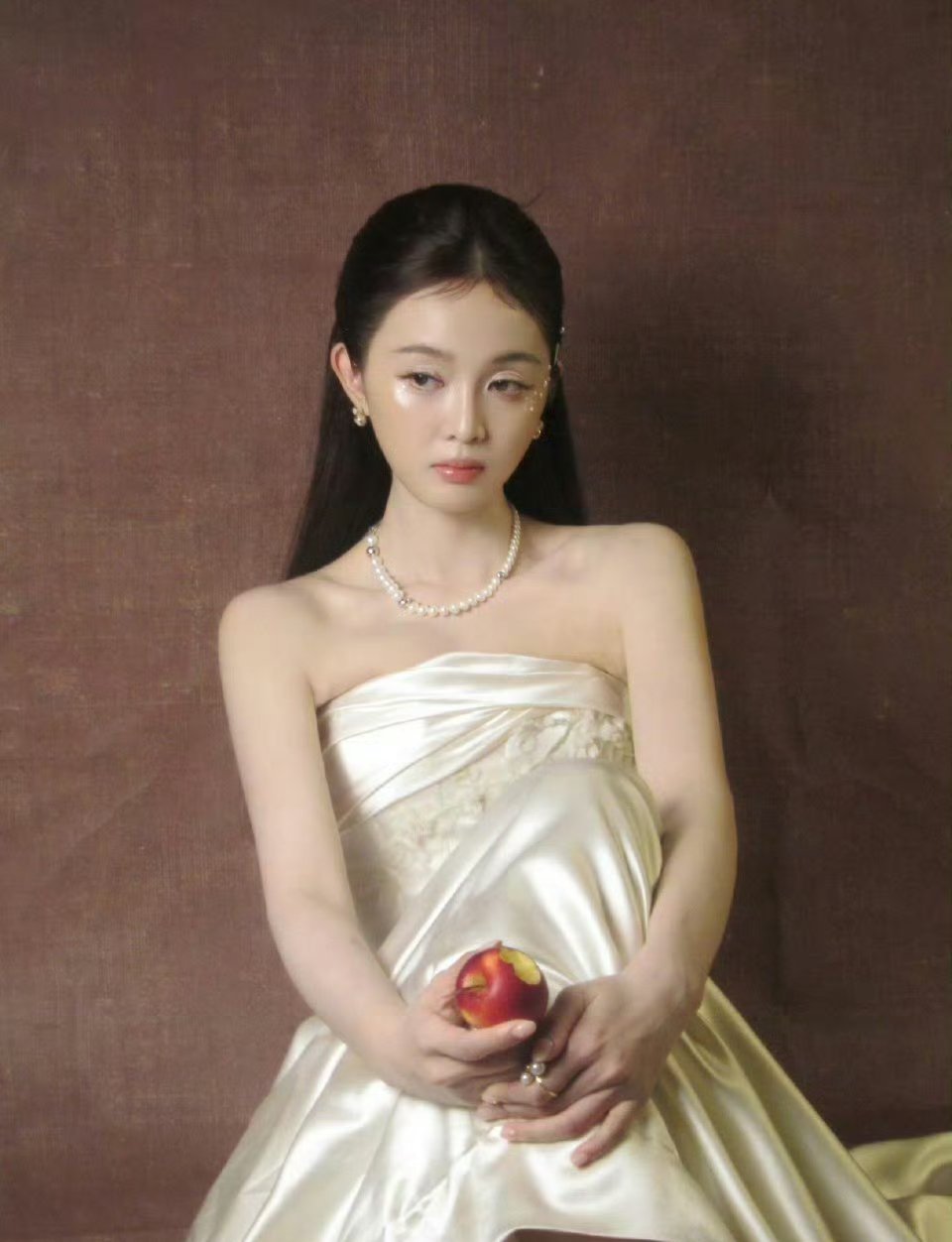 这居然是吴宣仪 