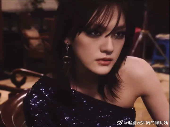 文淇穿紫色好有韵味文淇完全贵女文淇完全贵女来的！ 