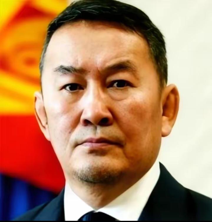 “再不让路，我就请美军来！”
猛地听到这话，我第一反应是，哥们儿，你认真的吗？