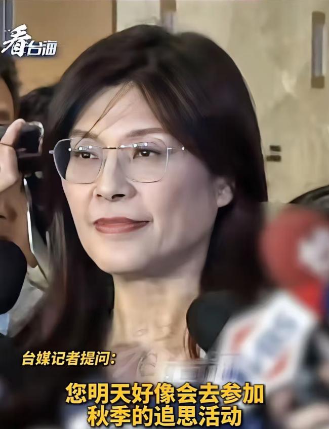 岛内放出消息，台湾省即将陷入内斗局面？在11月8日，郑丽文公然前往祭拜吴石将军，