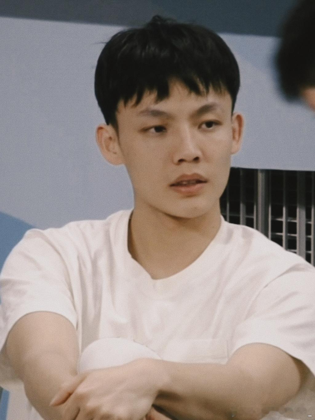 徐杰hll还是希望你养好伤再打徐杰