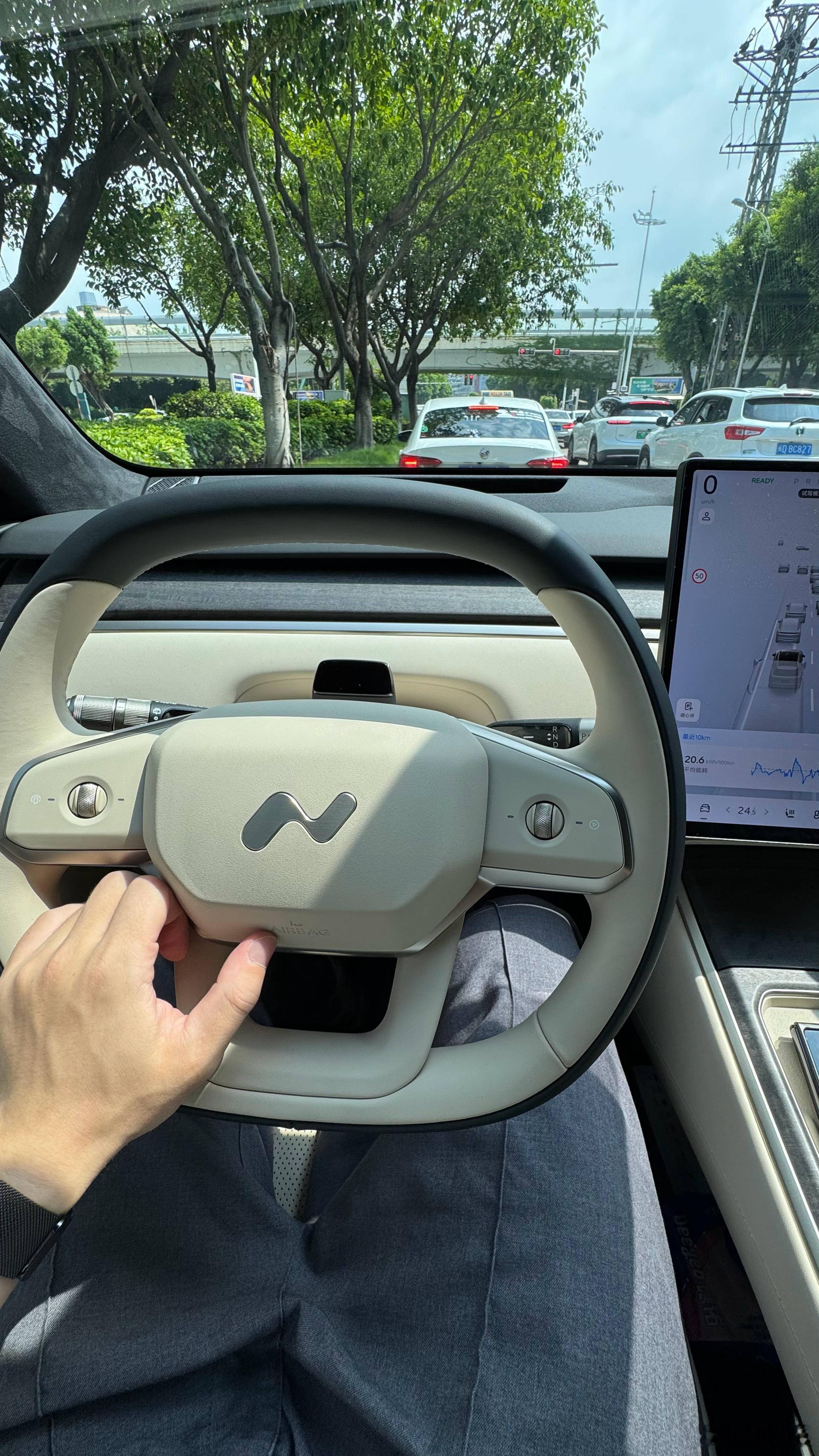 一台没竞品的好车，乐道L90这绝对不是标题党可以看到市场上20-30w的6座大S