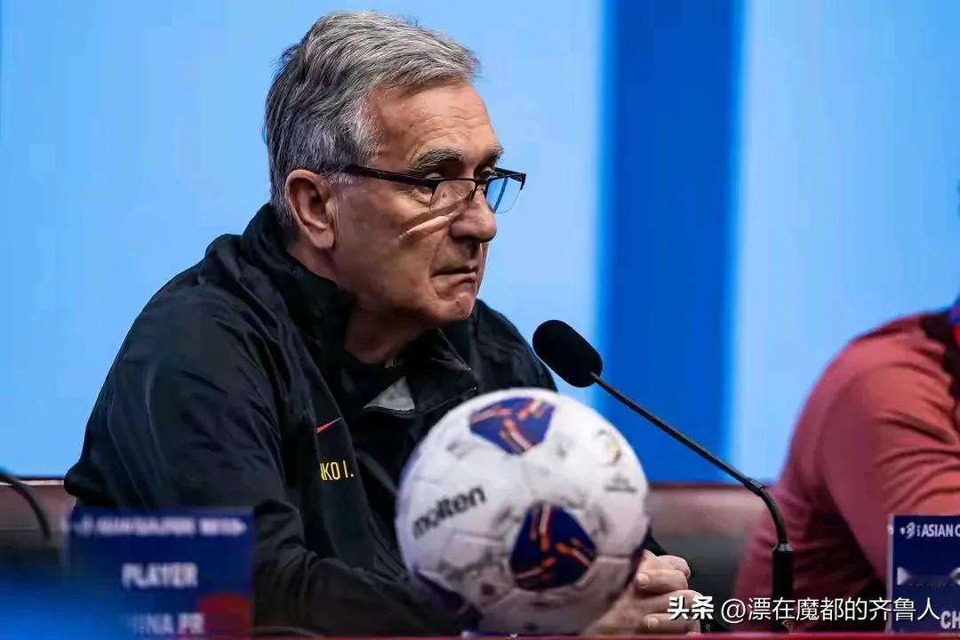 伊万，中国足球的又一个背锅侠！
从中国足球第一任外籍主教练施拉普纳到今天的伊万，