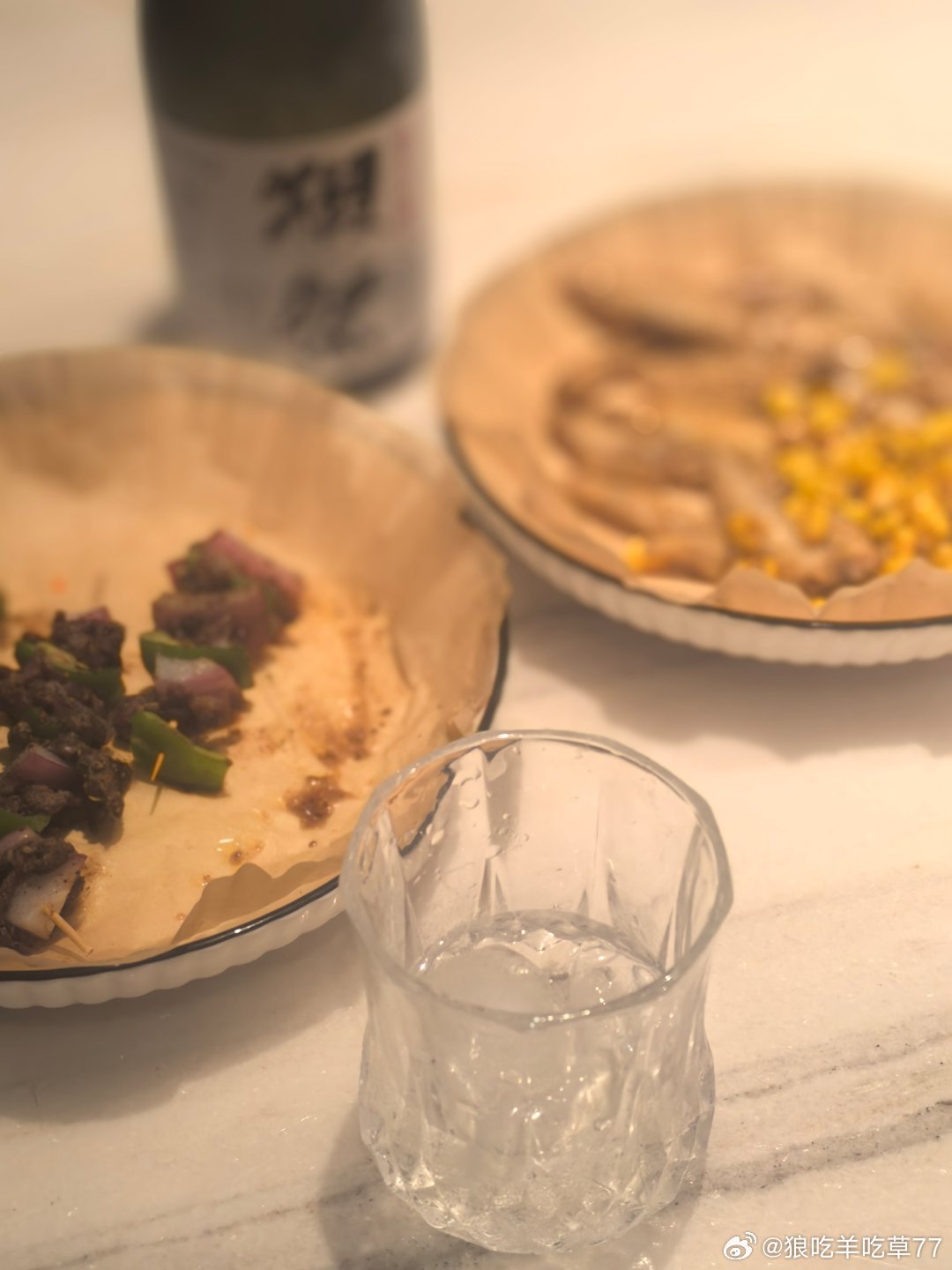 我其实就是一个美食，健身，旅游，催眠博主。关注我，每天有不同的美女看 ​​​
