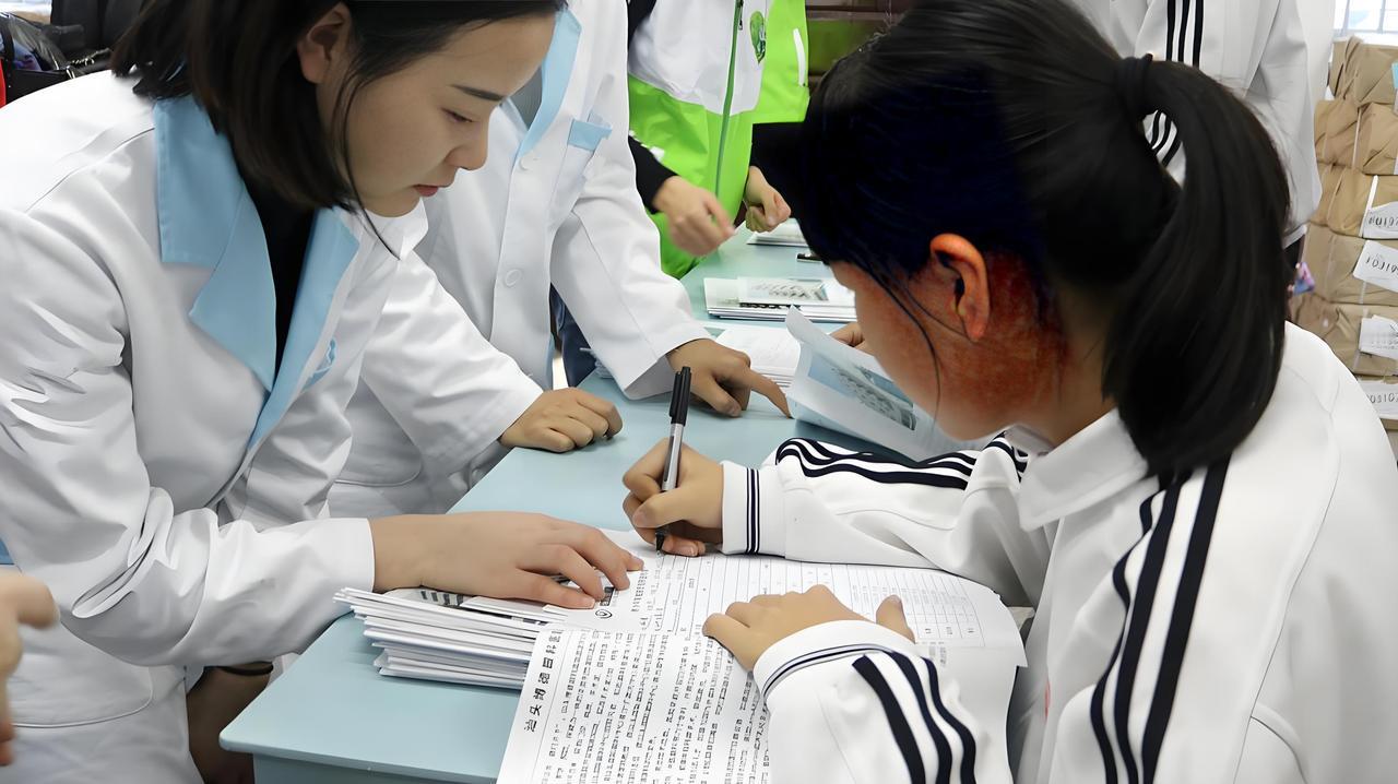 计算机科学VS软件工程✅90%考生都分不清的报考差异
填报志愿时，计算机科学与技