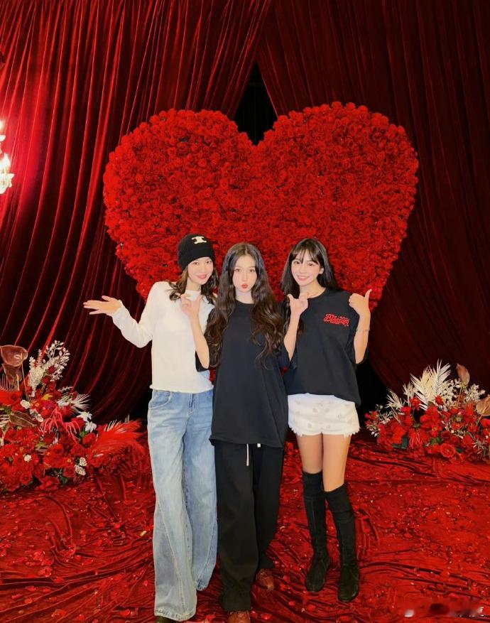 虞书欣生日会庆功宴😍双轨 空降