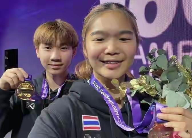 无语！世青赛国乒混双组合，居然输给了泰国组合！
这不是足球，
这是乒乓球！

我