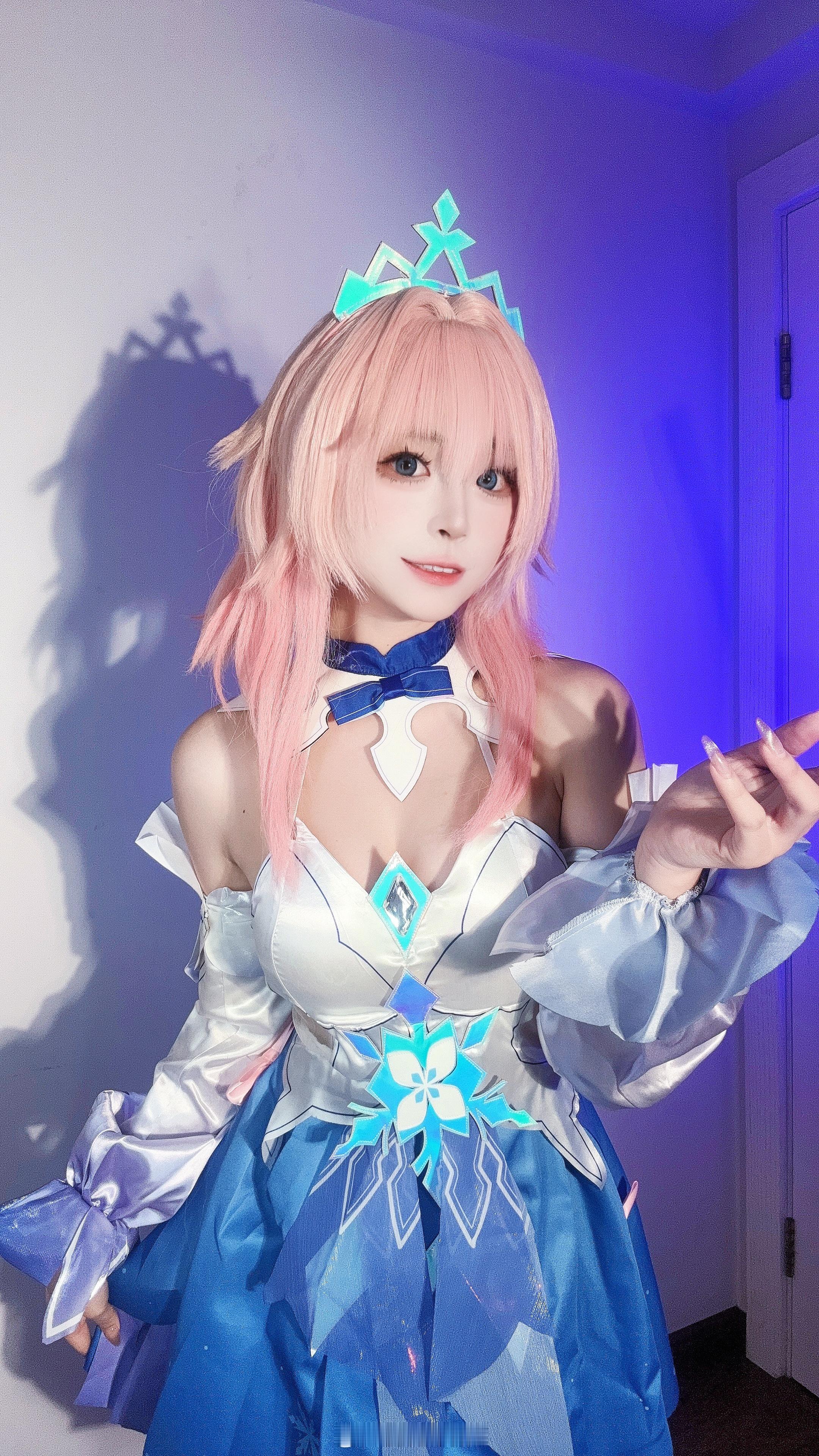 #崩坏星穹铁道[超话]##星穹铁道2.0# 纠缠之缘成精了！？🌟是三月七宝宝的