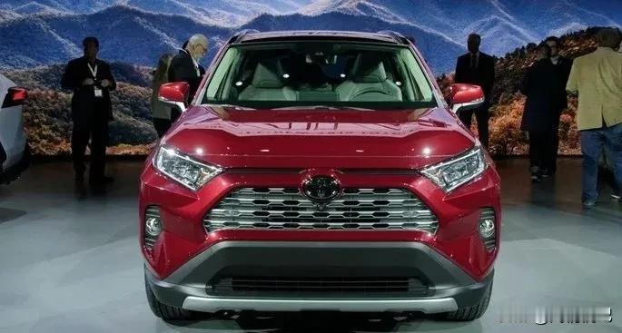 不得不承认！现在的人买车越来越理性！
1. 39%的家庭——买10万元以下的车